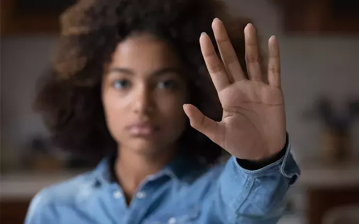 Stop aux violences faites aux femmes et aux enfants